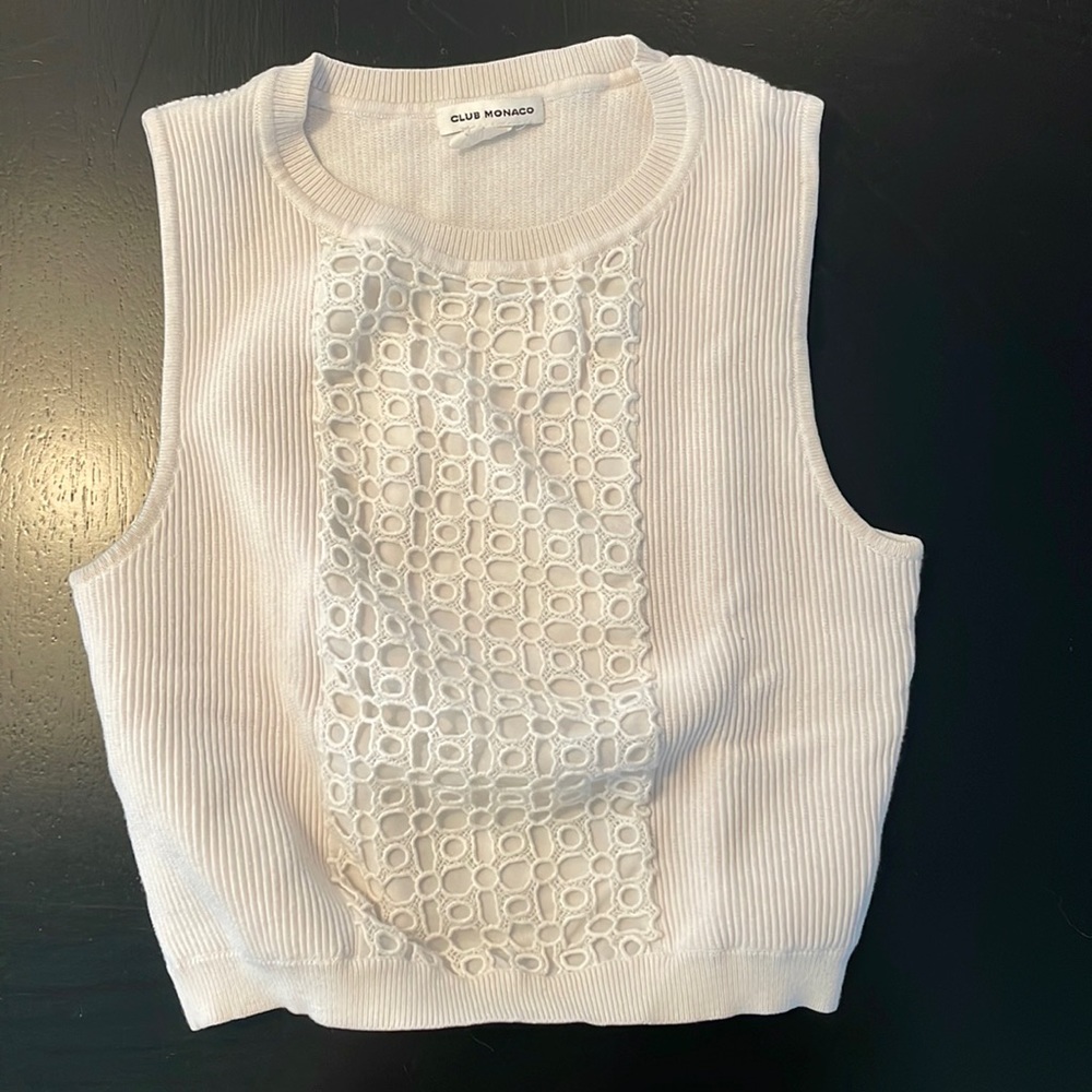 Club Monaco XS White Knit Crop Top with Embroidery